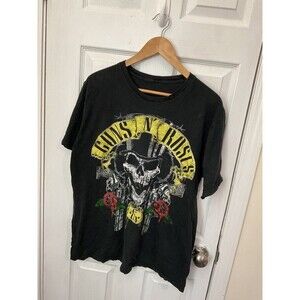 Vintage Style Guns N' Roses Skull Graphic Band T-Shirt - Black